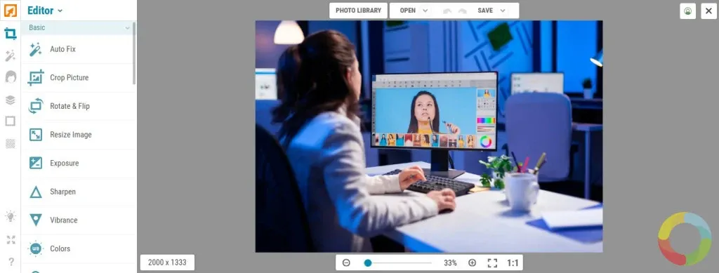 iPiccy ücretsiz tarayıcı tabanlı fotoğraf düzenleme arayüz ekran görüntüsü