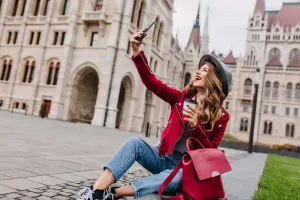 Kusursuz Selfie'ler için En İyi 9 Selfie Uygulaması ✨