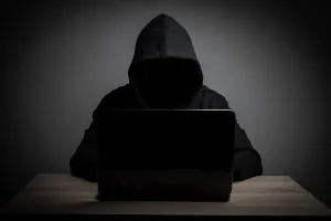 Dünyanın en ünlü hackerlarının gizemli hikâyeleri