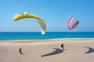 Fethiye'de Yamaç Paraşütü: Tatilinizi Maceraya Dönüştürün