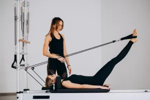 İzmir'de Pilates ve Yüzme Kursu