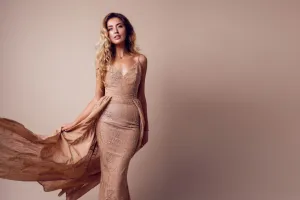 Zarafetin ve Şıklığın Adresi: Abiye Seçimleri