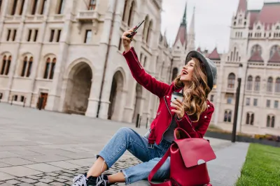 Kusursuz Selfie'ler için En İyi 9 Selfie Uygulaması ✨